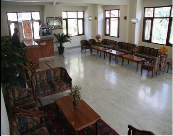 Hotel Jessica Manāli Esterno foto